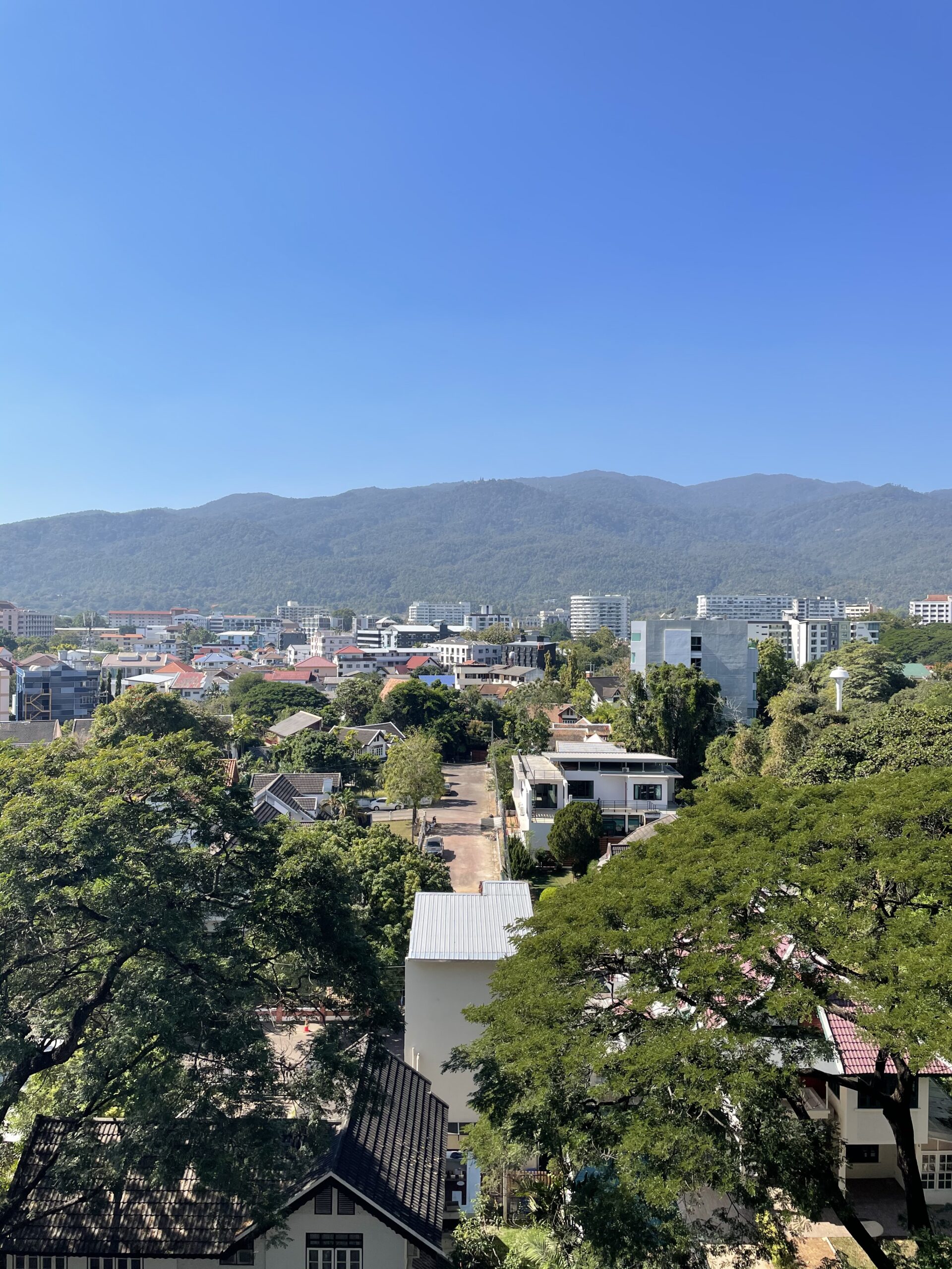 picture overlooking chiang mai city and mountains