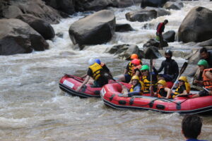 kayaking at corporate retreat in thailand event