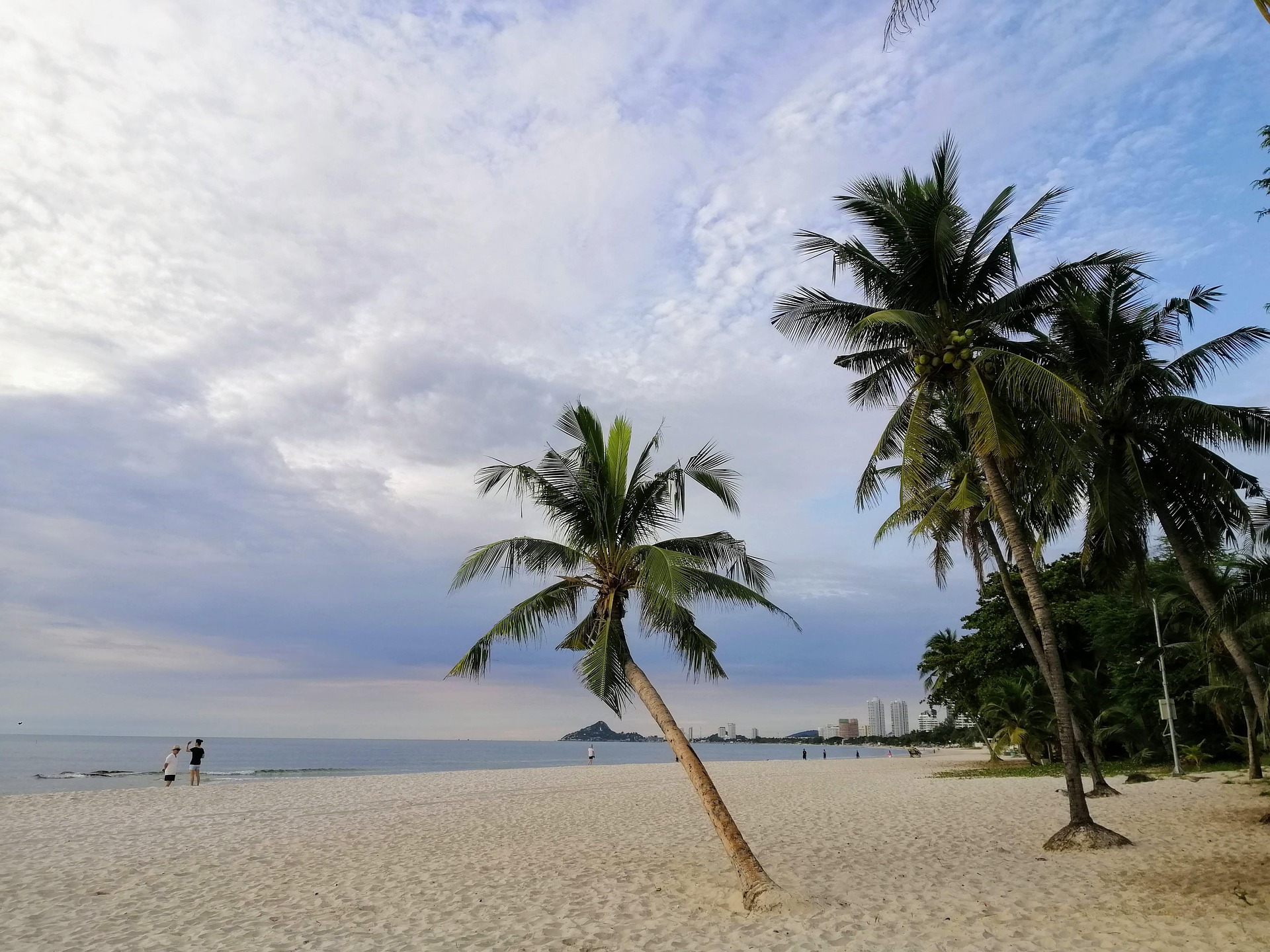 hua hin beach. the next best corporate team building destination in thailand